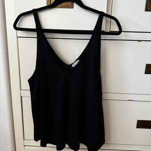 2 Free People tank tops. Both included in price!